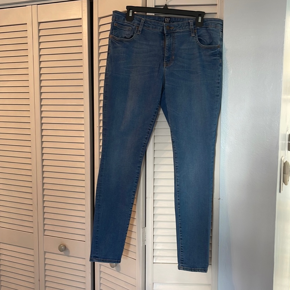 Gap jeans